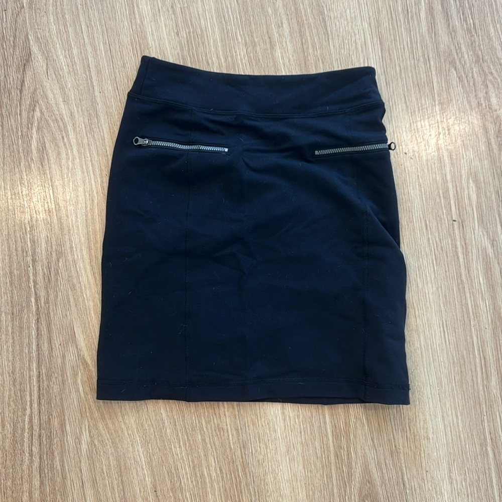 Lululemon high rise mini skirt